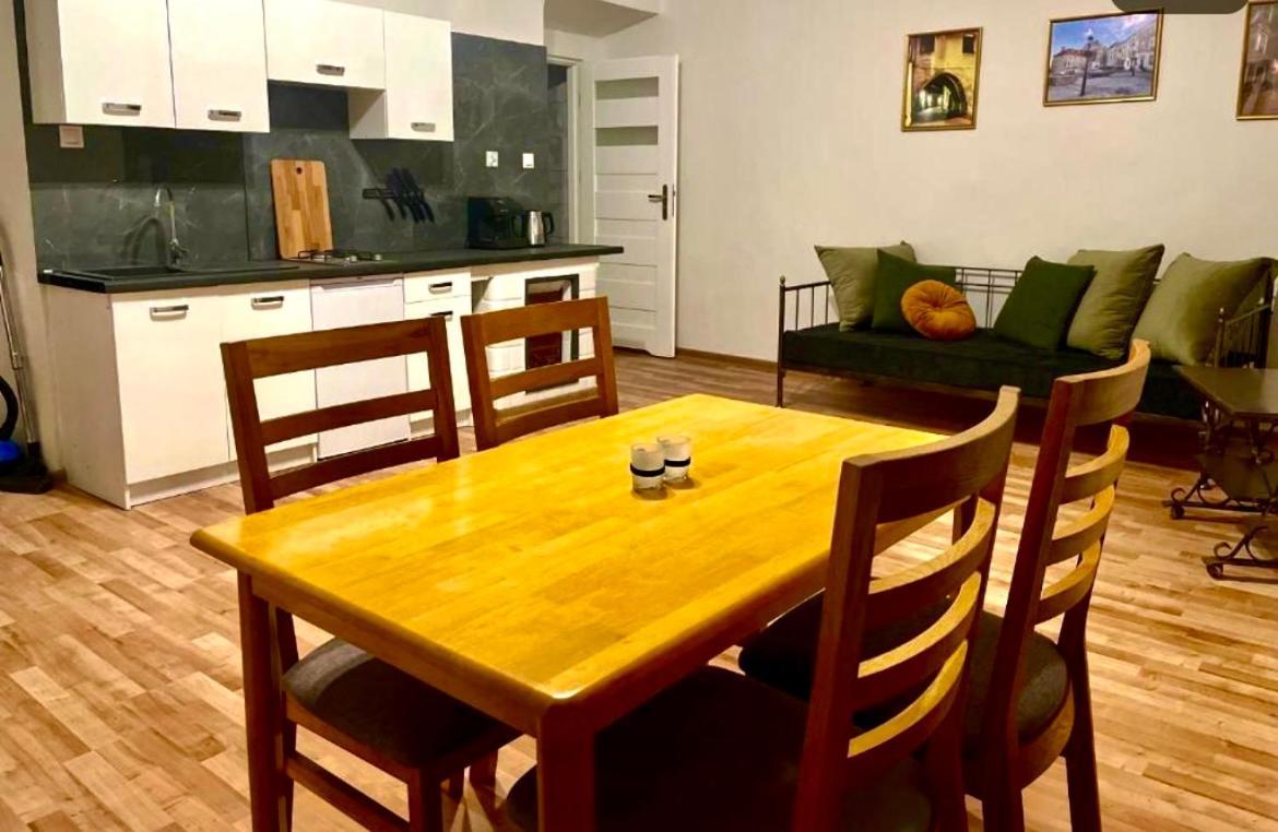 Apartamenty Krakowskie 1 ルブリン エクステリア 写真